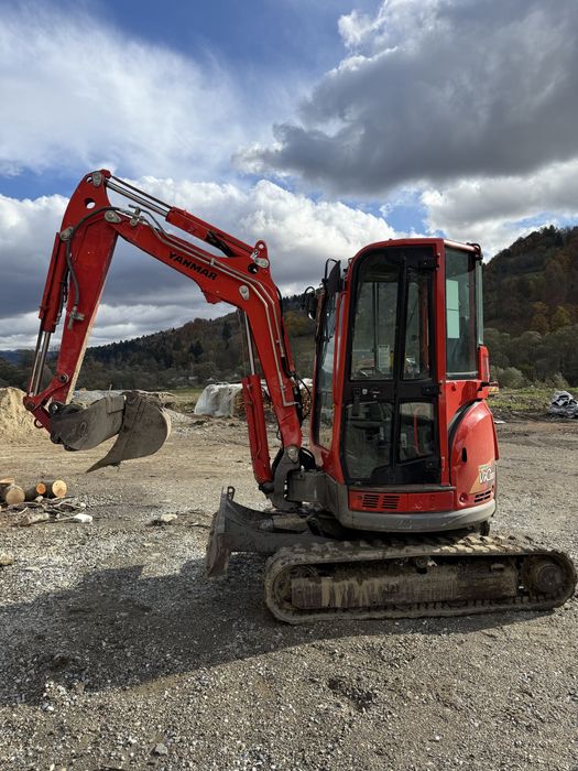 Miniexcavator Yanmar vio 33 2014