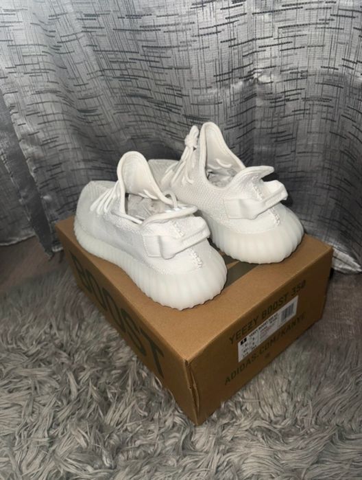 Vand yezzy boost 350