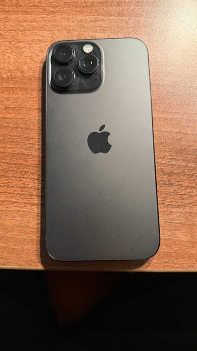 iPhone 16 Pro MAX 256GB +1 an asigurare platita + Bonus 2 huse premium