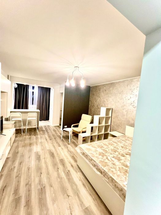 Proprietar închiriez garsoniera  metrou Lujerului