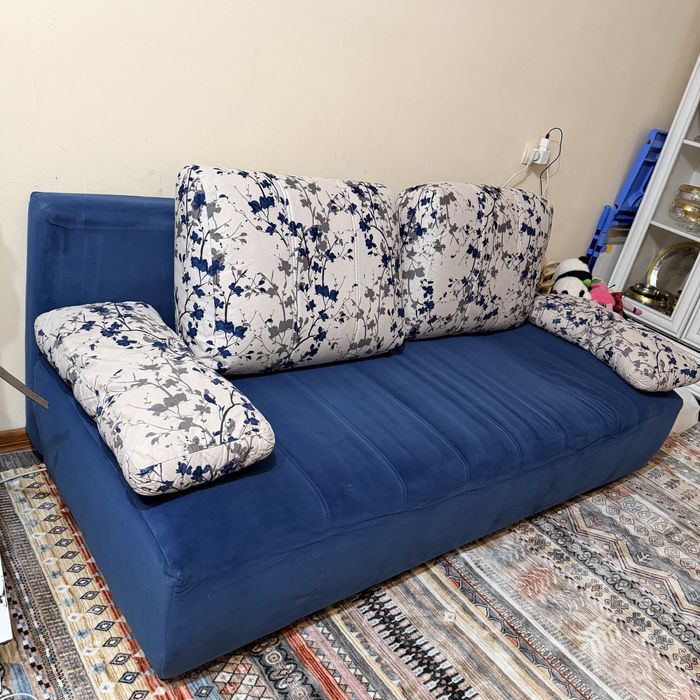 Продам б/у диван раскладной