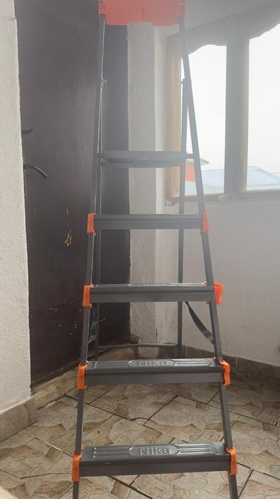 Продам стремянку