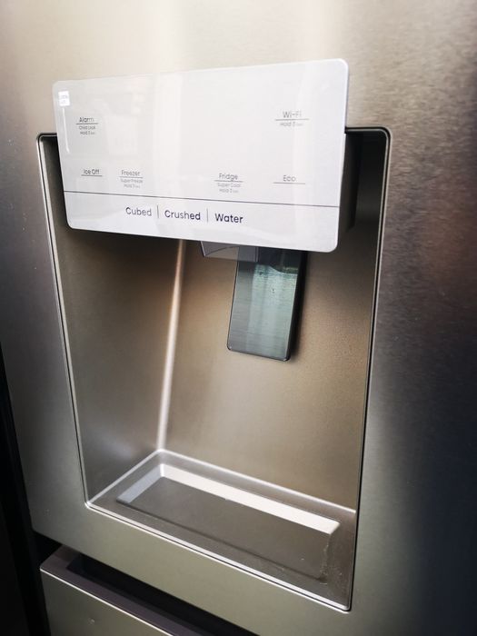 Frigider side by side Hisense 631l import Germania cu Garanție BG94