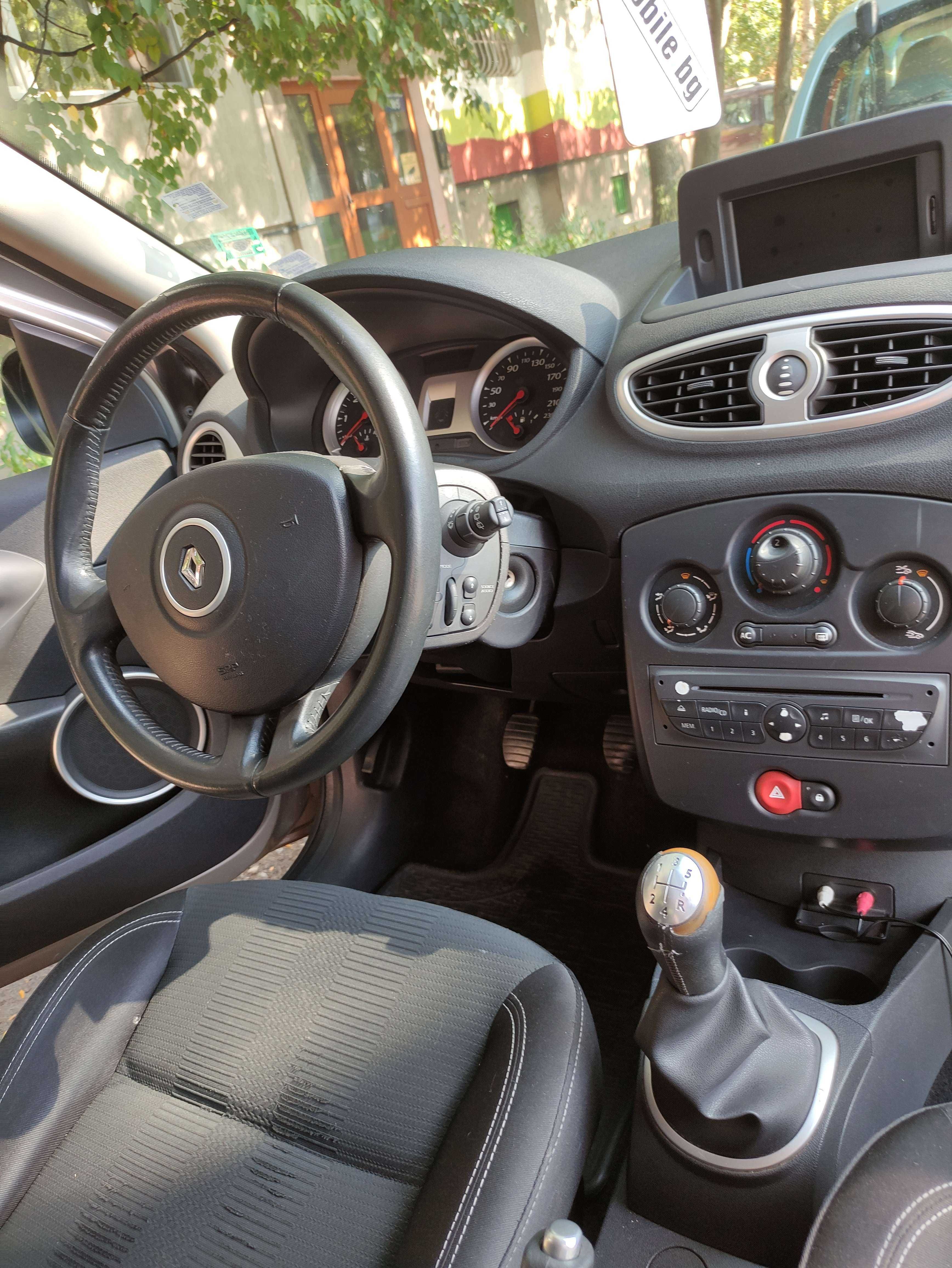 Renault Clio 3 2011 дизел