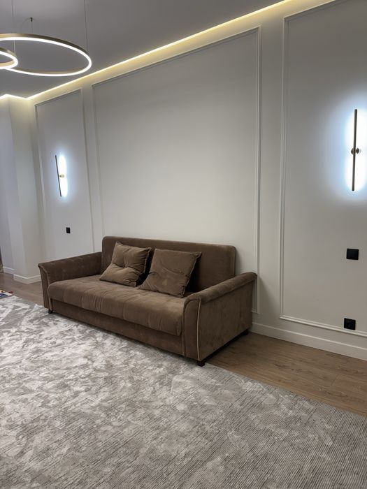 Срочно продается диван