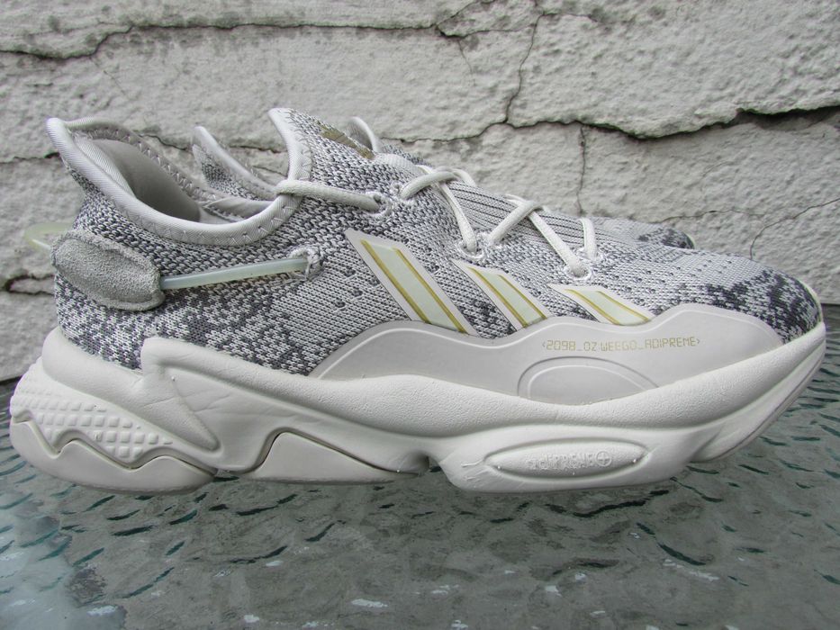 Дамски маратонки Adidas Ozweego Knit