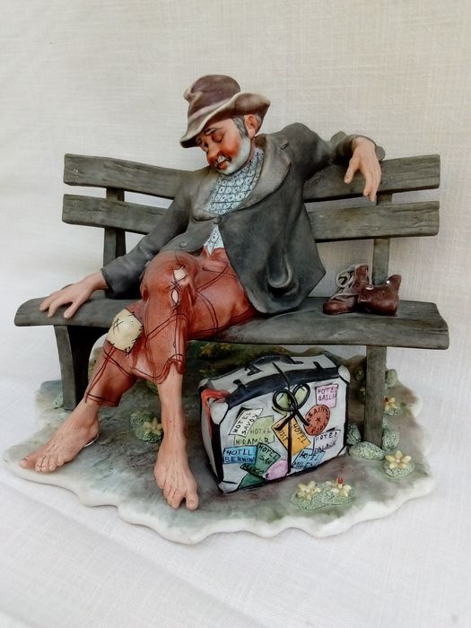 Bibelou vechi românesc !