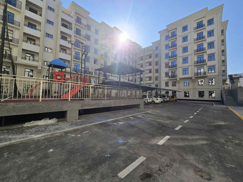 Срочно продаётся 3х -комнатная квартира коробка