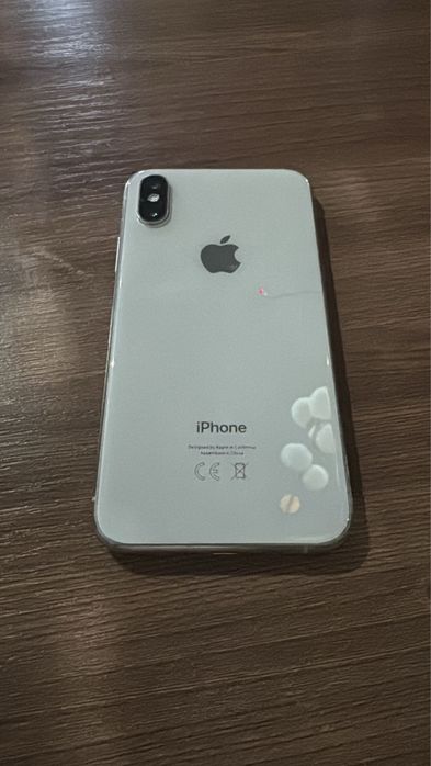IPhone Xs белый 64гб