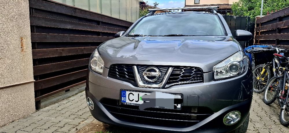 Nissan Qashqai 4×4, 2.0 diesel, înmatriculat în RO