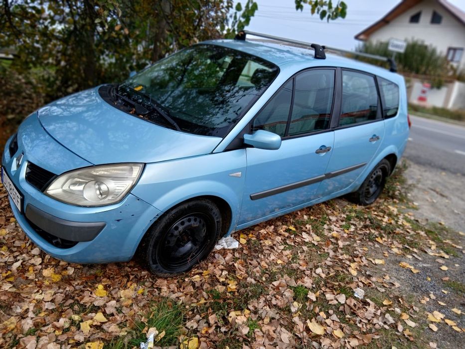 Renault scenic. 7 locuri     an 2007 1.9. Euro 4.