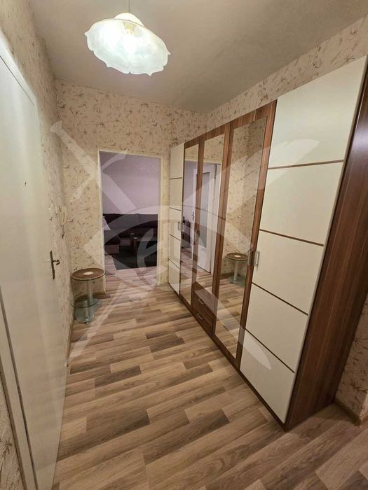 Дава се под наем Двустаен апартамент в София, Толстой - 49 кв.м за 610.98 € - Снимка #2