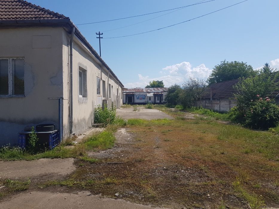 Vînd proprietate în Calan (oraș vechi)