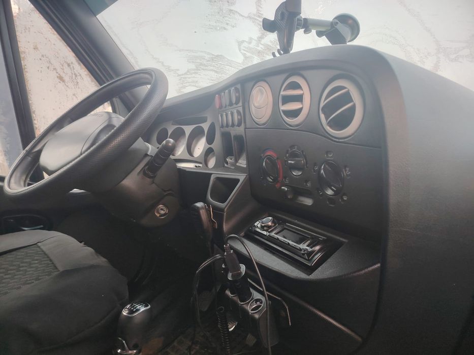 Vand autoplatforma hidraulica