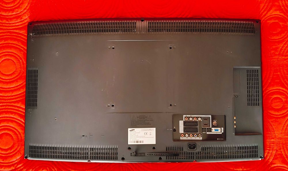 Televizor  Samsung Full HD LE-32 S81