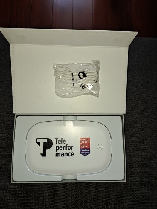 Nou Sterilizator UV pt  telefon 20x13cm