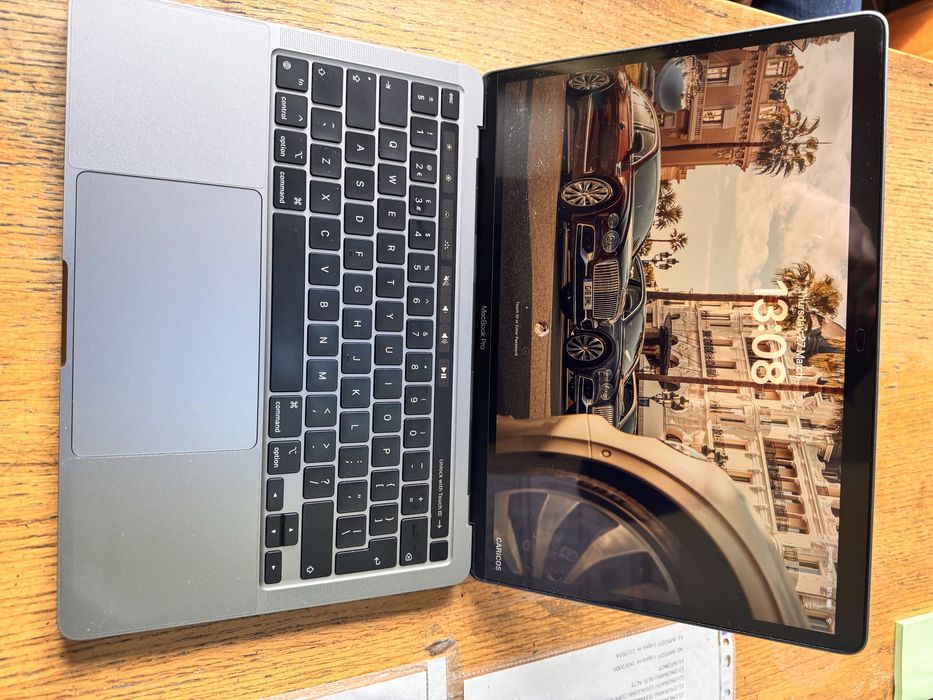 Macbook PRO M2 SSD512GB, 8GB-RAM, functioneaza pefect