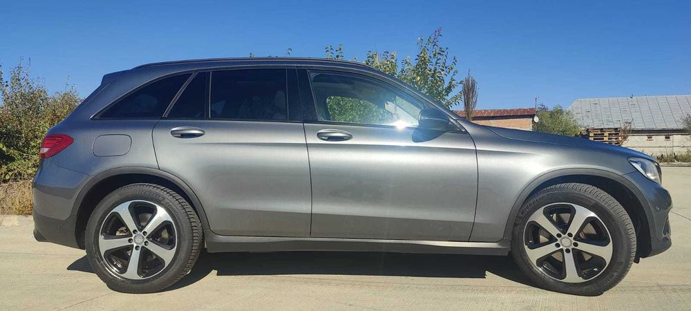 Mercedez Benz 250D interior deosebit
