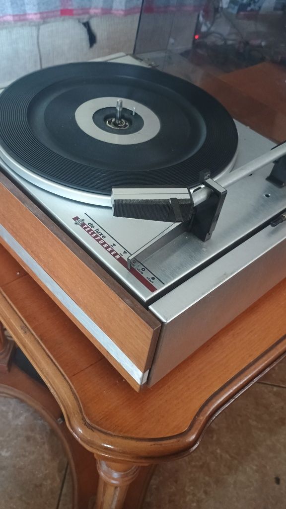 Pick up Telefunken deluxe