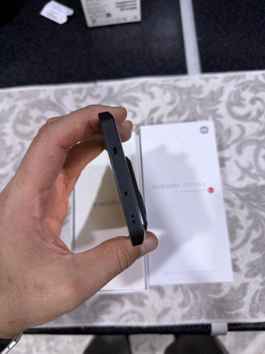 xiaomi 13 T pro pamit 12.256g holati yahwi oqip tel qlila karopka bor