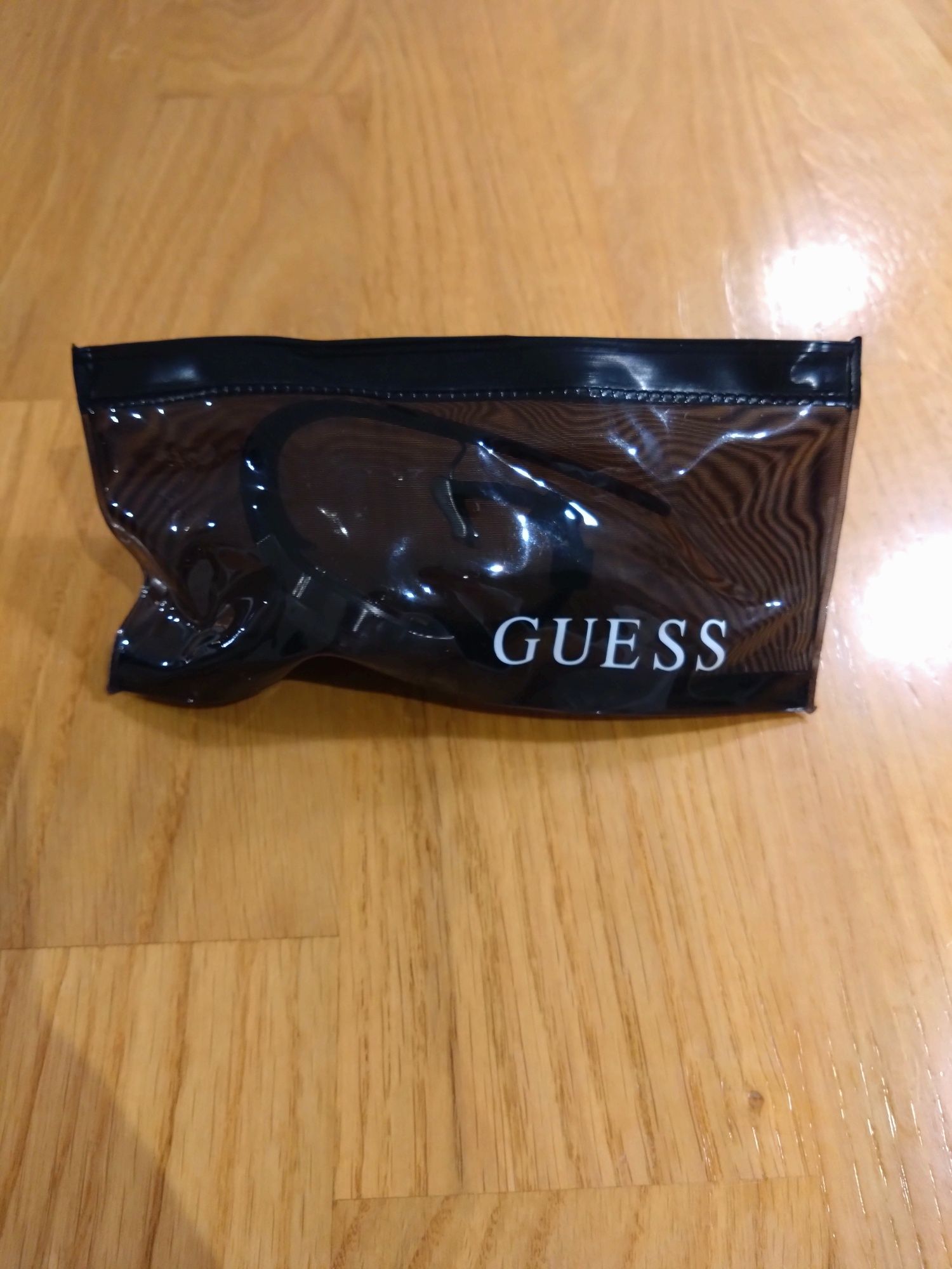 Продавам  часовник Гес / Guess