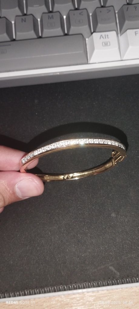 Дамска гривна Swarovski - без кутия