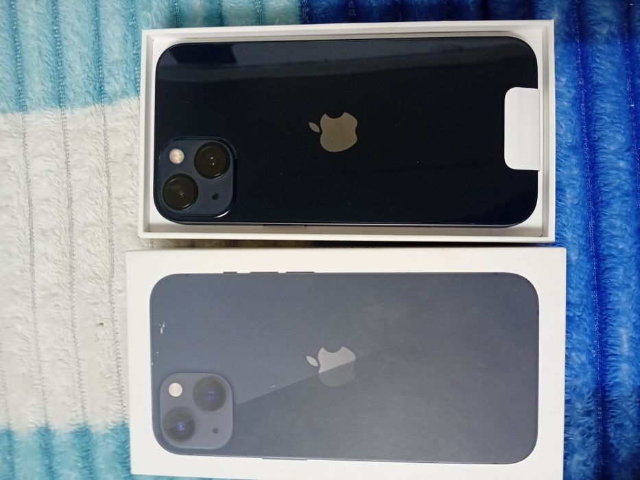 Продам айфон 13 новый