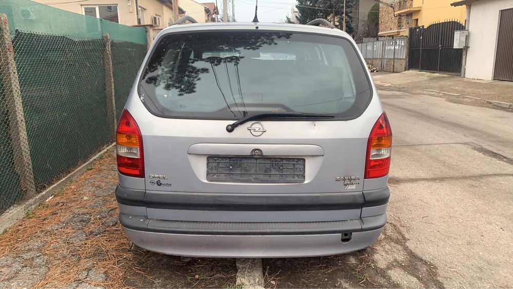 Opel Zafira 2,0DTI на части