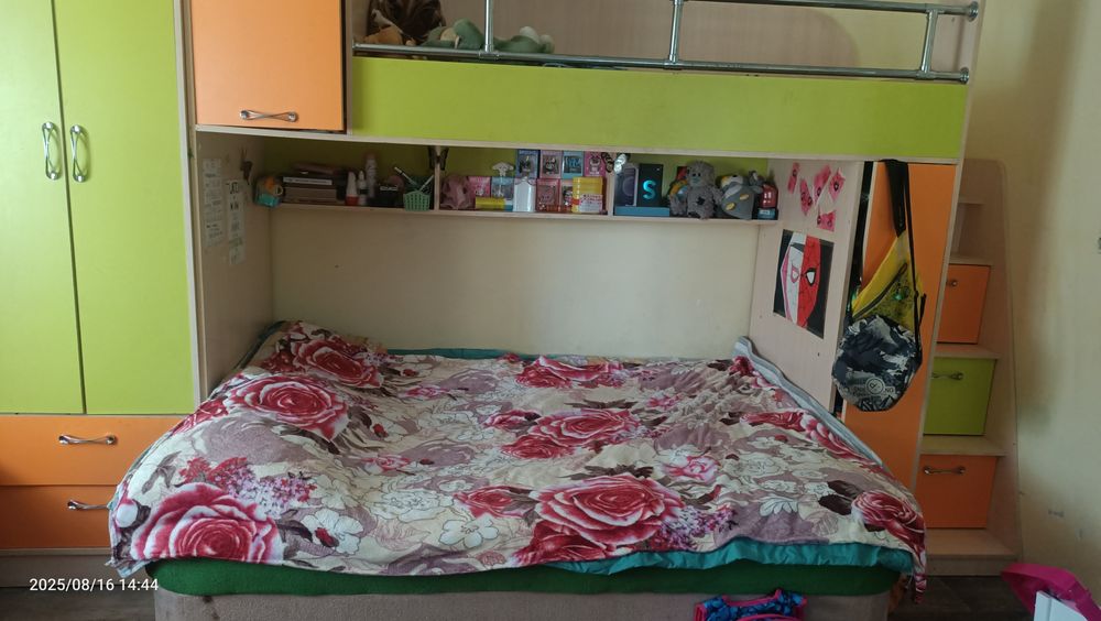 Мебель детская, двухярустная кровать