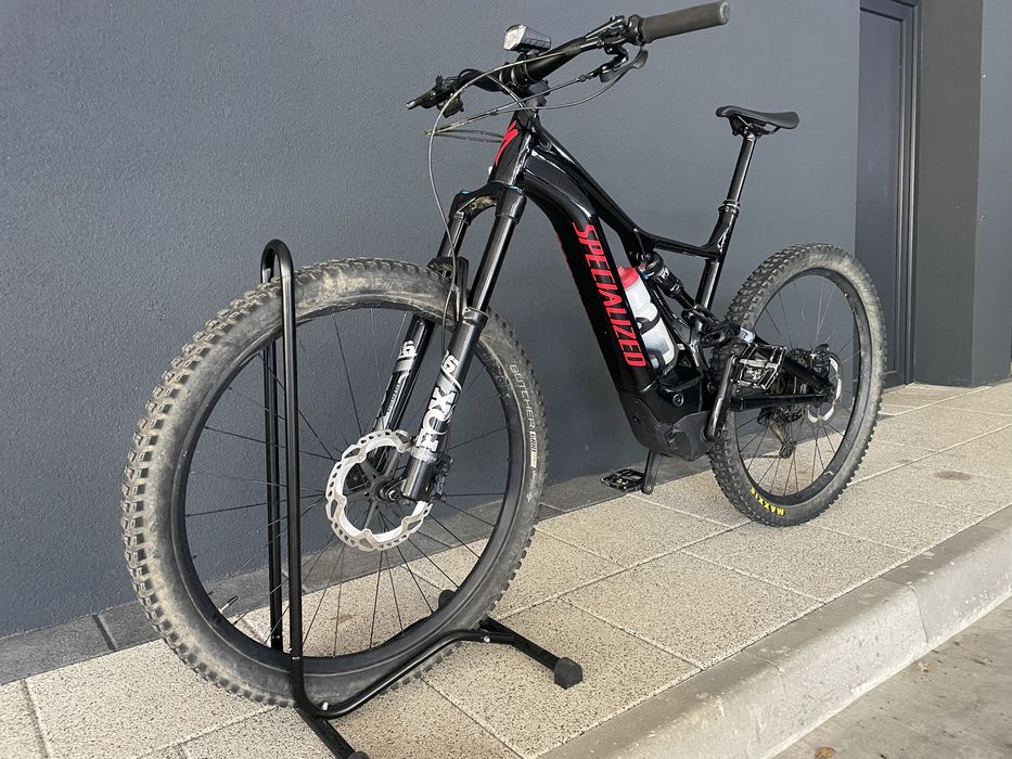 Bicicleta electrica specialized turbo levo