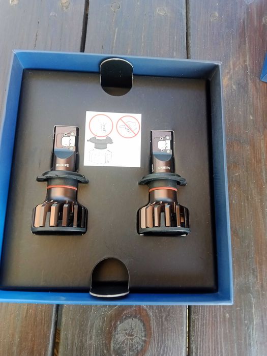 лед крушки PHILIPS ULTINON PRO 9100 HL H7