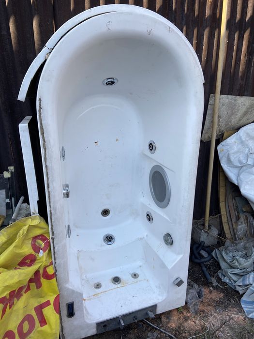 Срочно продам джакузи