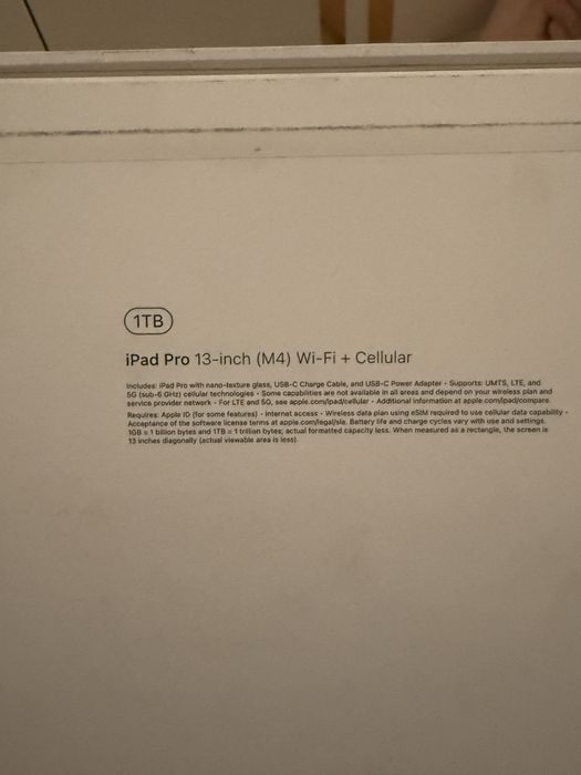 Ipad pro 13-inch (M4) wifi+cellular 1trbli nano-texture glass