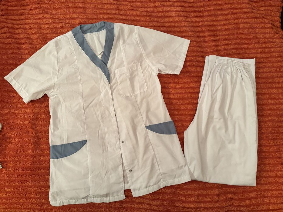 Медицински комплект- риза и панталон