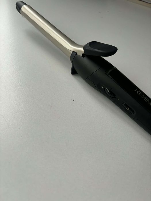 Маша за къдрици Remington