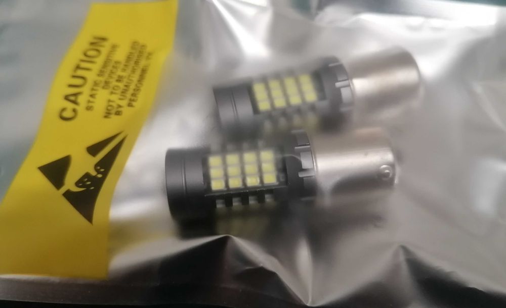 Set 2 Becuri Led auto P21W 1156 lumina alba 6000k