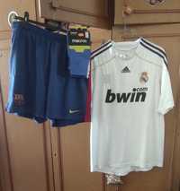 Set fotbal Tricou Adidas Real Madrid/Pantaloni Nike M/L vând/schimb