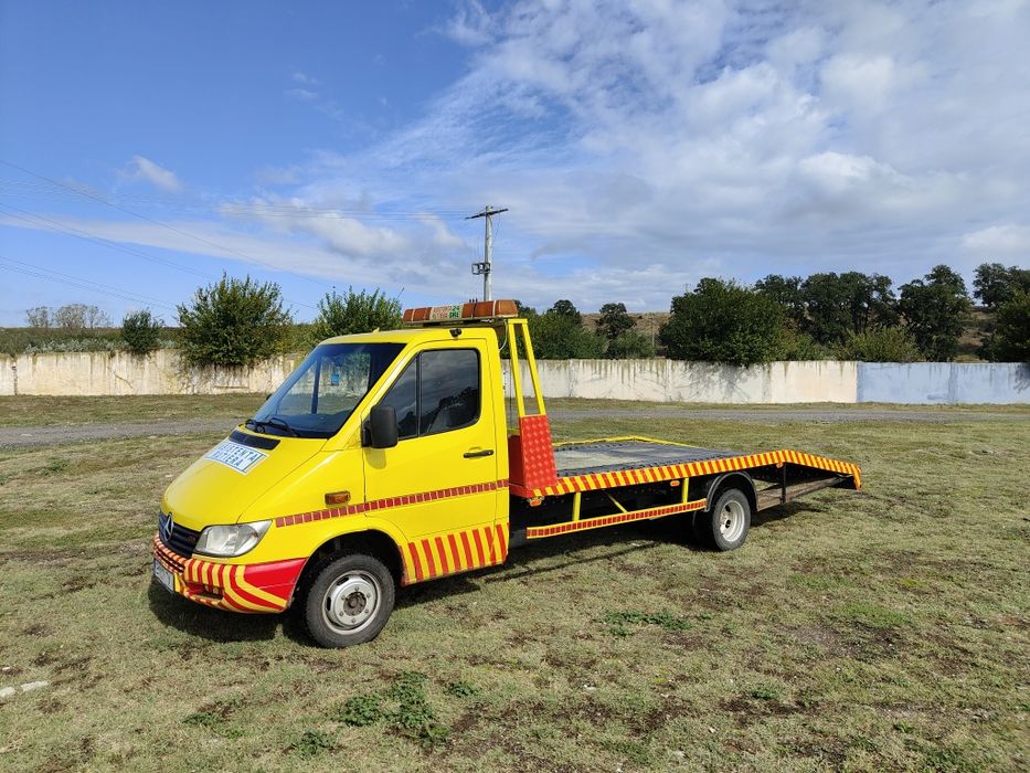 Autoplatformă Mercedes Sprinter 411CDI Axă Dublă