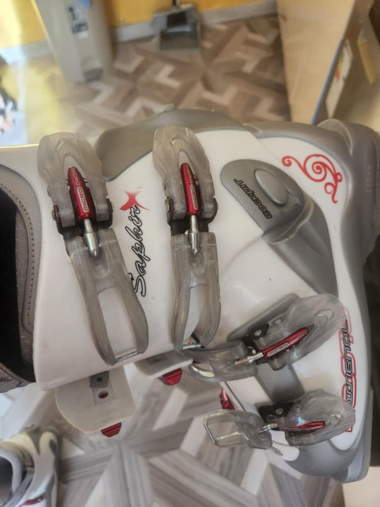 Ски обувки Rossignol Saphir