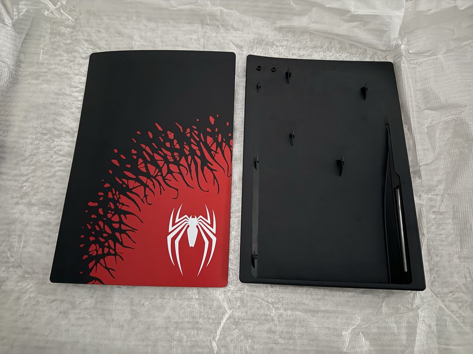 Panouri latelare Spider Man 2 pentru PlayStation 5