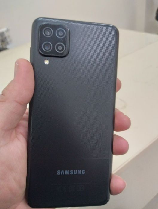 Продам Samasung A12 64gb