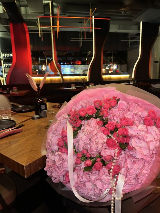 Продам шикарный букет цветов