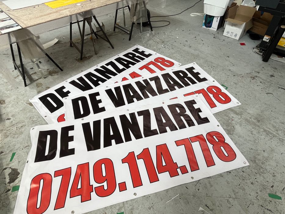 Banner cu mesaje de vanzare de inchiriat benar baner
