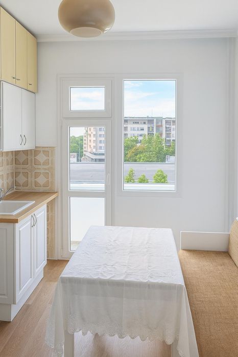 Необзаведен апартамент в жк. Христо Смирненски