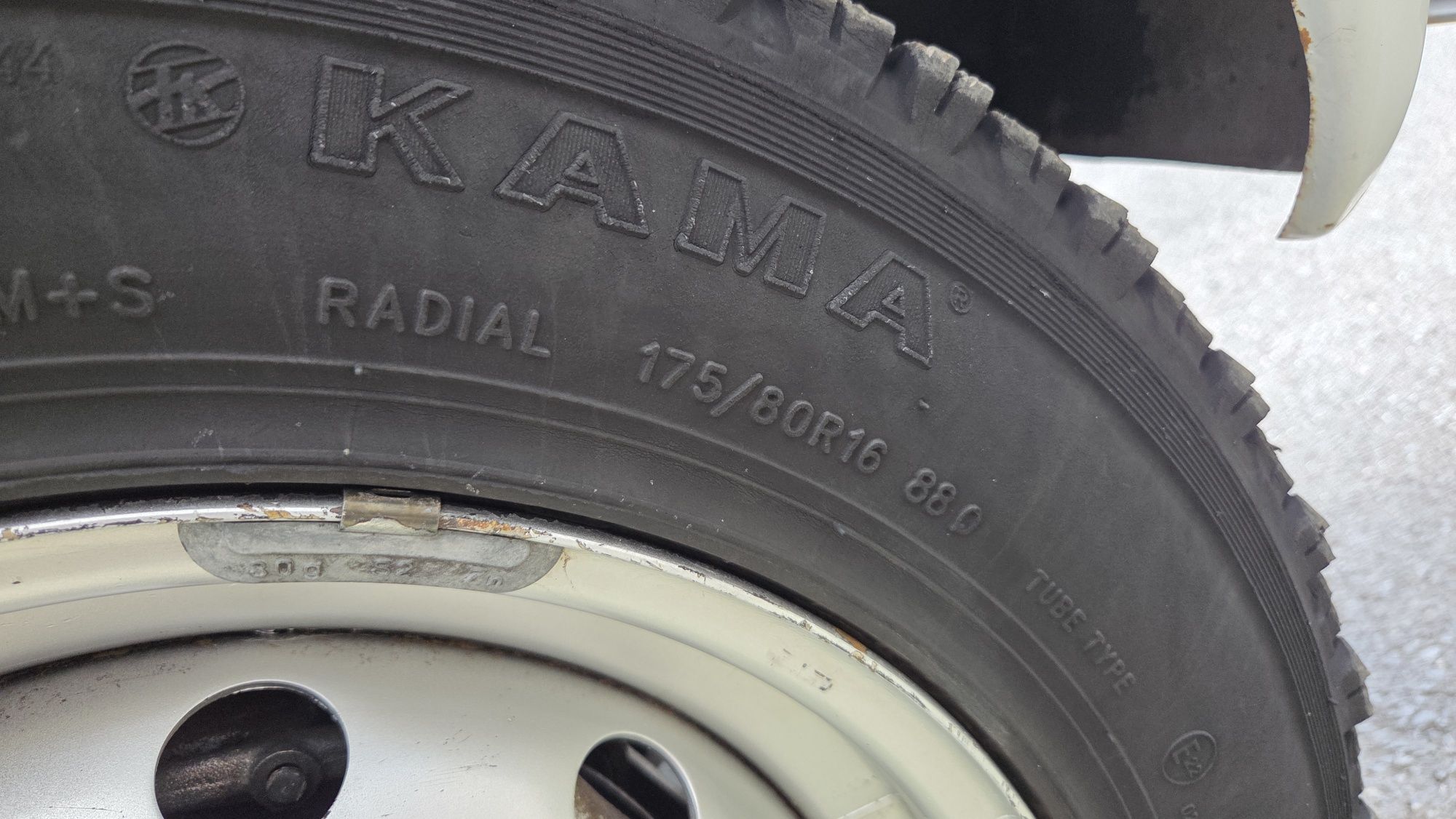 Гуми за Лада Нива Lada Niva Кама И - 511 175/80/16 4бр.