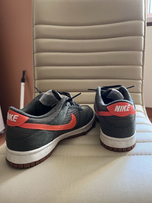 Vand adidasi nike dunk low.