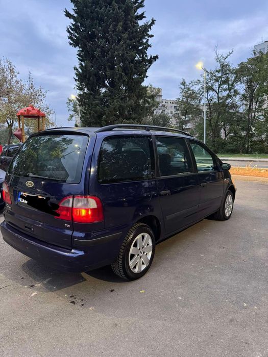 Форд Галакси. 1.9tdi .116 кс 2001г.6скорости…7местен