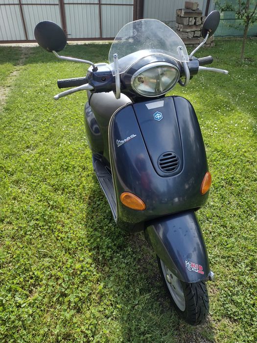 Piaggio Vespa et4, 125cc