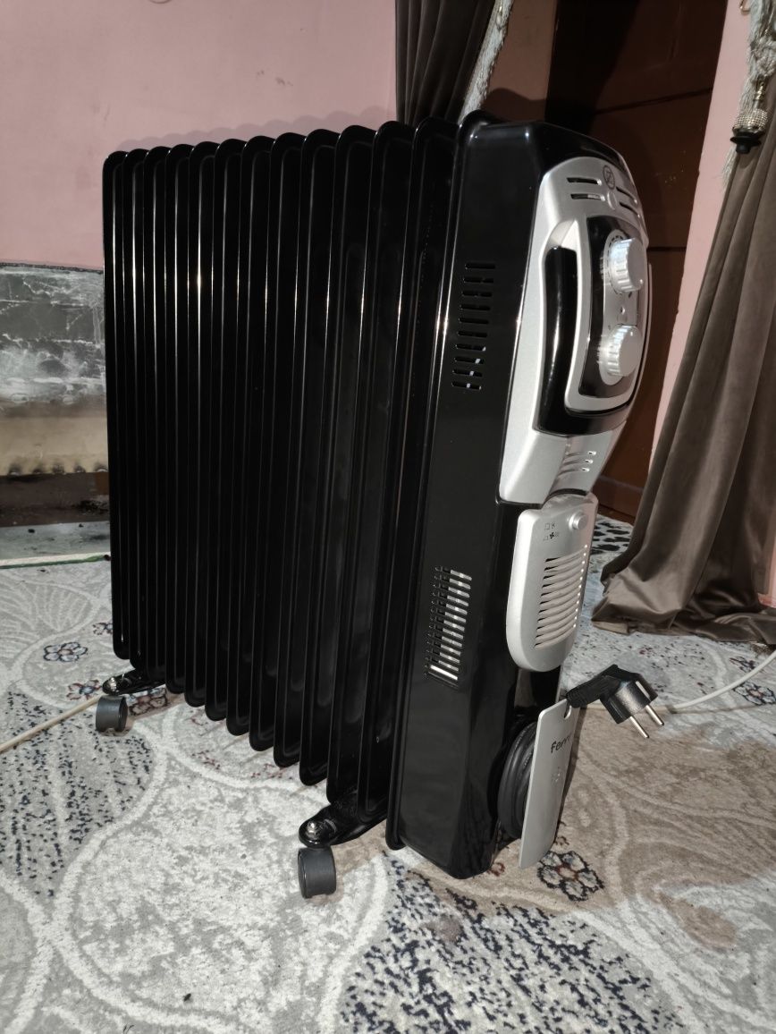 Обогреватель масляный Ferre 220W