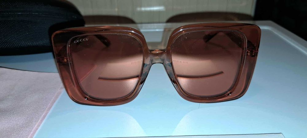 Ocatia ! Ochelarii soare pt Dama Gucci Italy produs nou cu eticheta